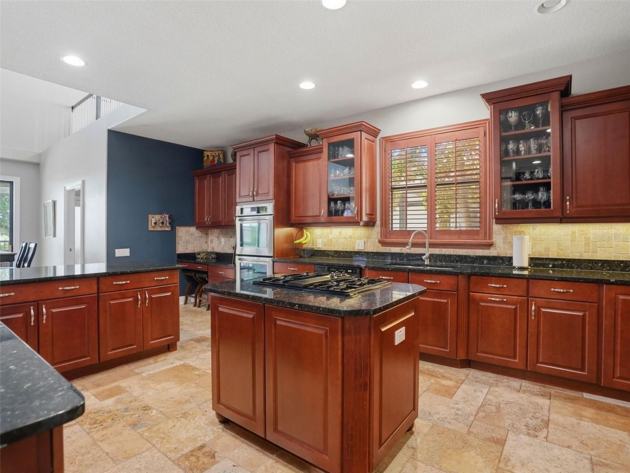 2707 Lakebreeze Lane S, Clearwater, FL 33759 Photo