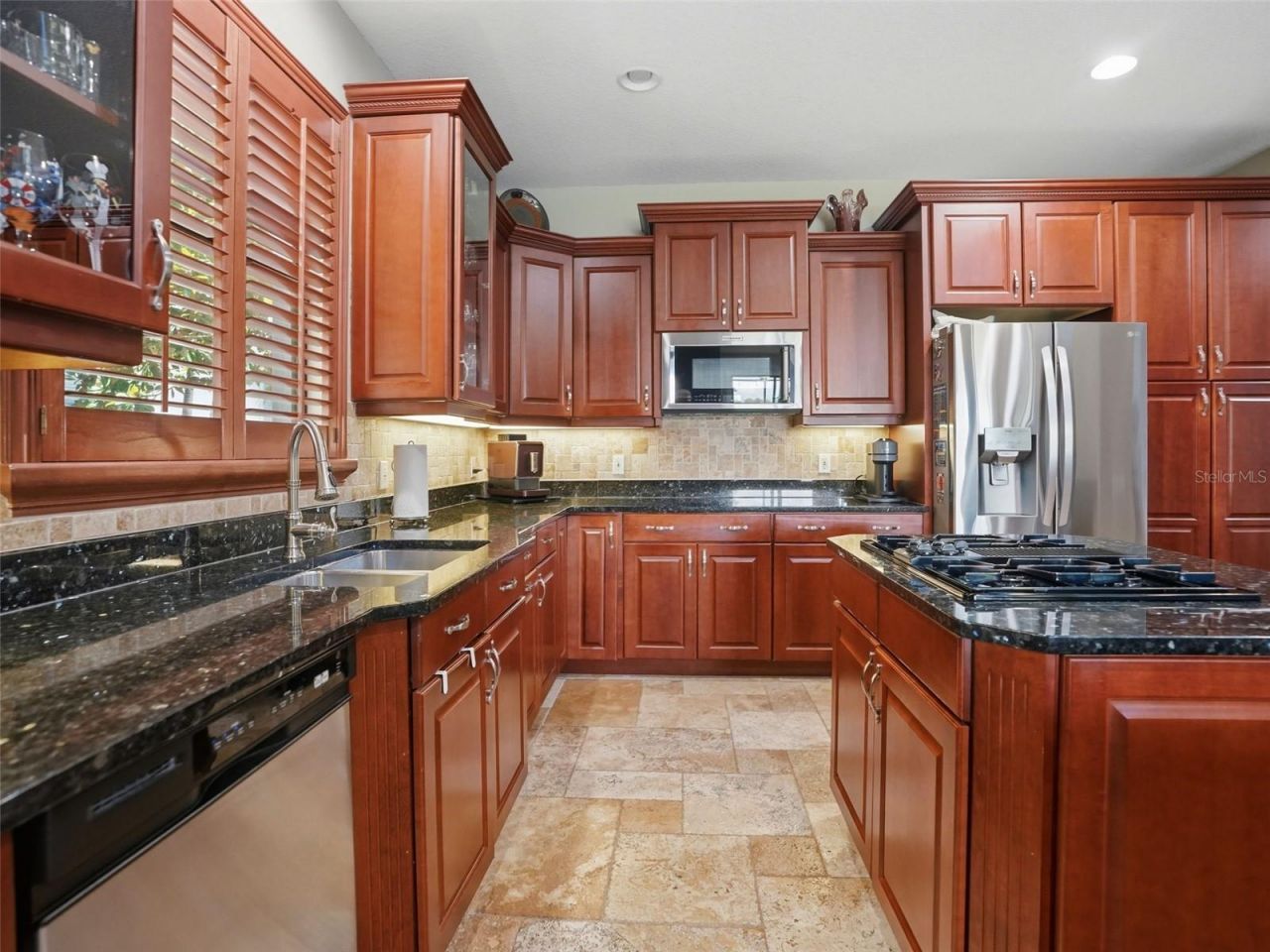 2707 Lakebreeze Lane S, Clearwater, FL 33759 Photo