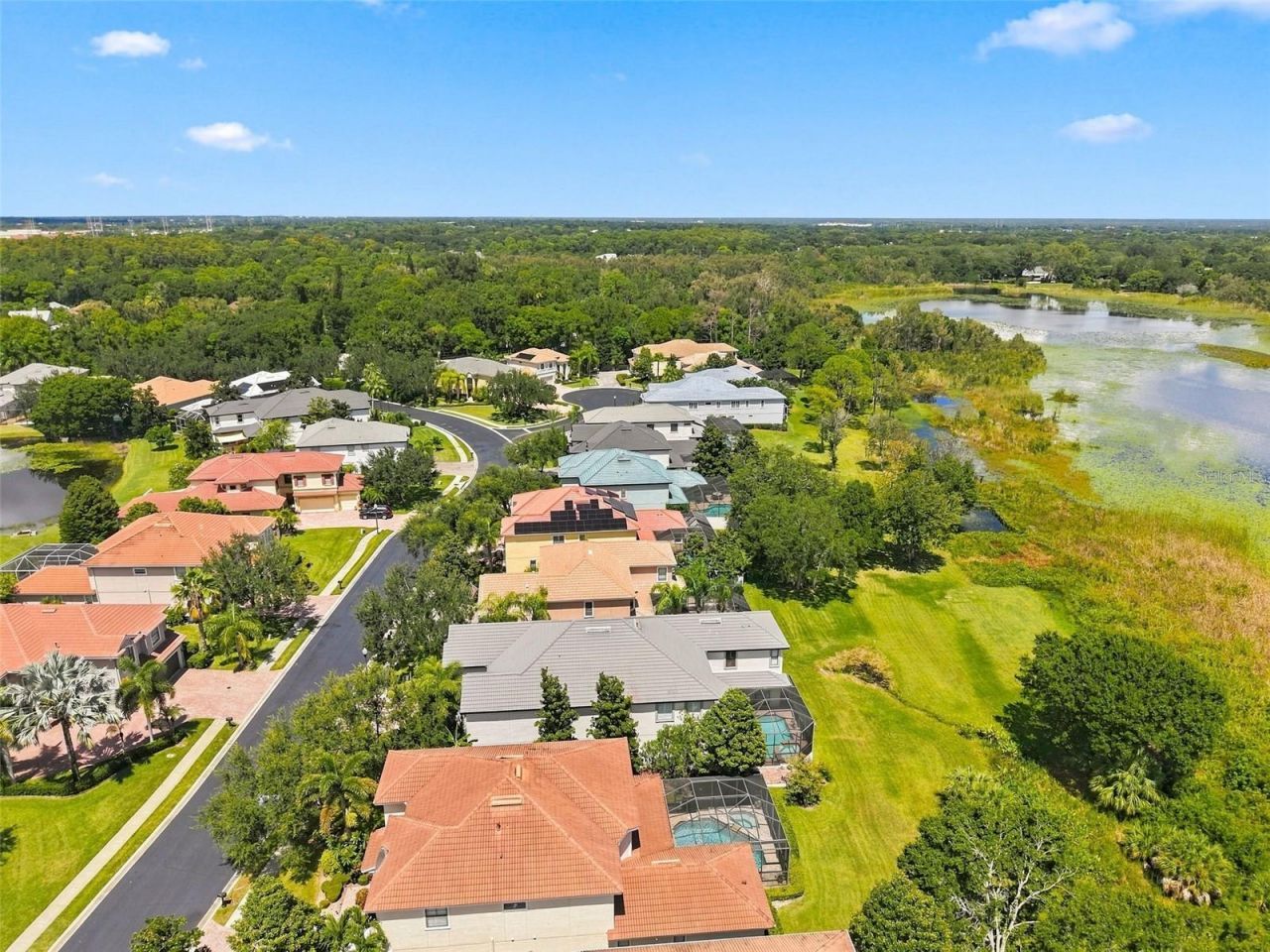 2707 Lakebreeze Lane S, Clearwater, FL 33759 Photo
