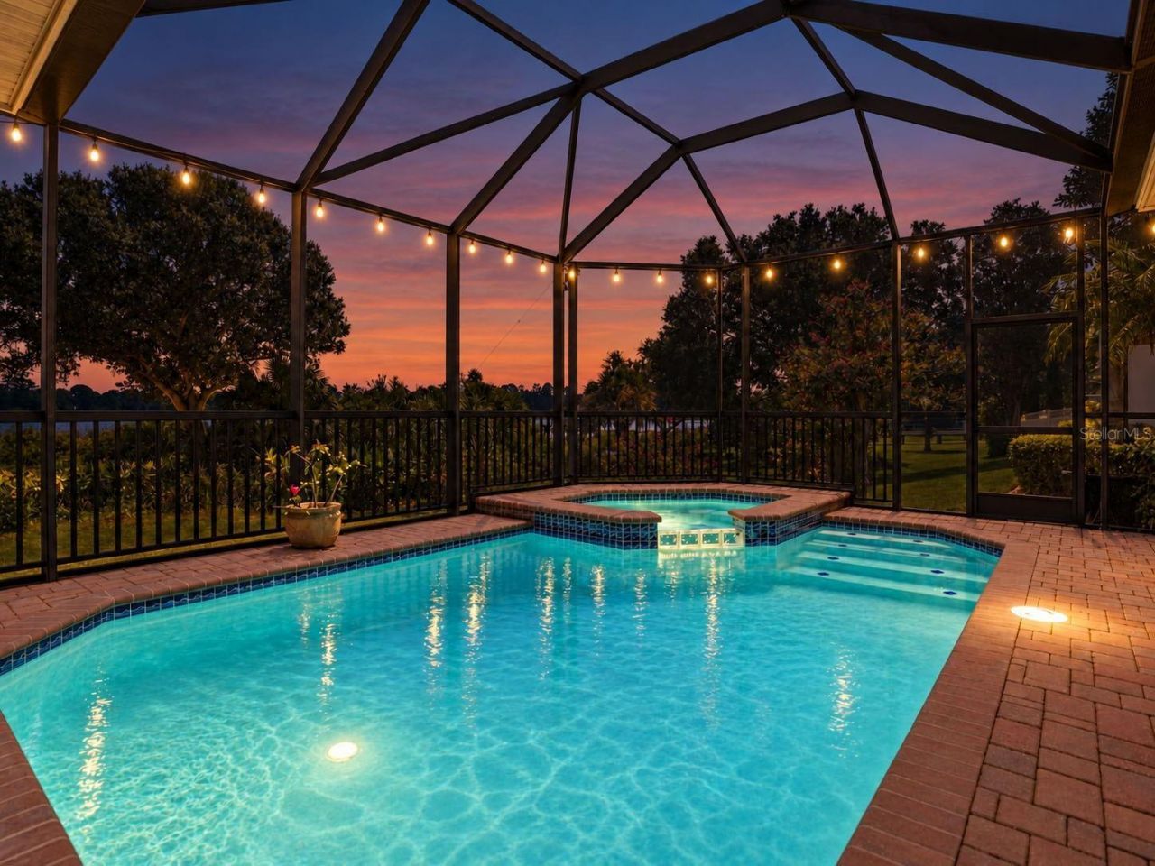 2707 Lakebreeze Lane S, Clearwater, FL 33759 Photo