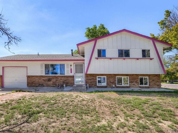 419 S Lima Circle, Aurora, CO 80012