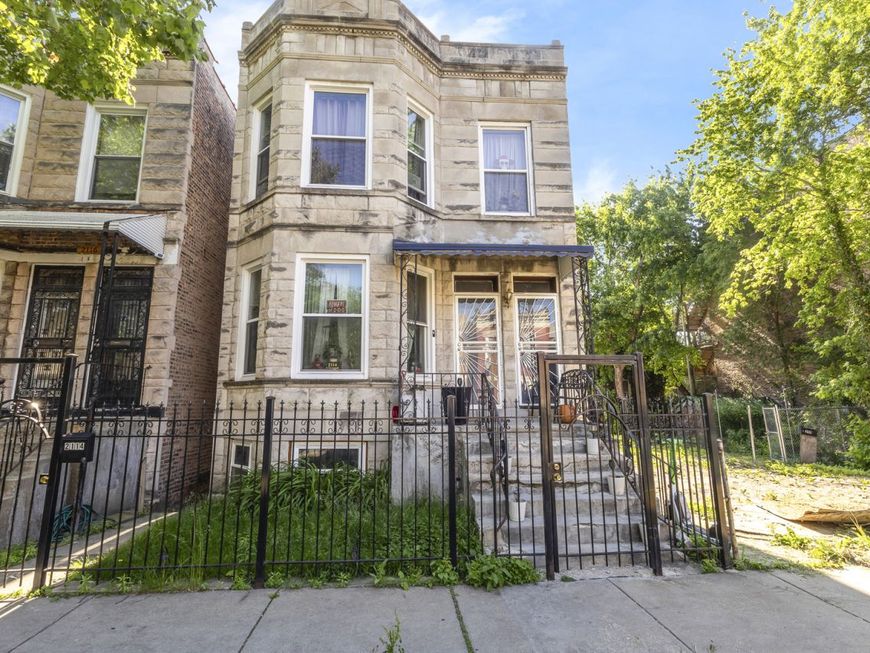 Main Photo