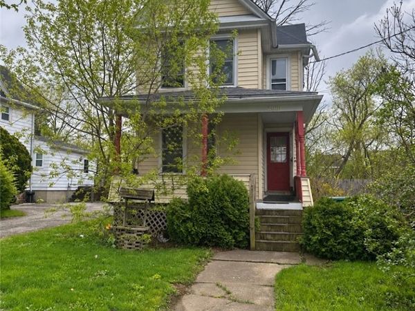 2961 Mckoon Avenue , Niagara Falls, NY 14305