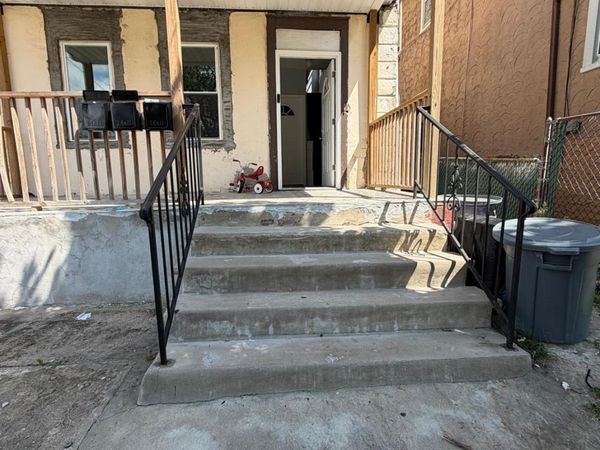 535 S 8th Avenue, Mount Vernon, NY 10550