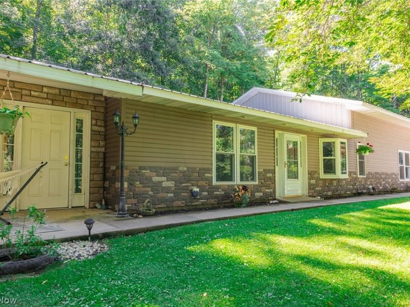 13420 Township Road 26, Killbuck, OH 44637 Photo 8