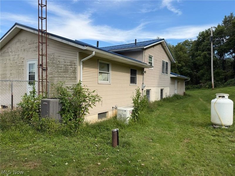 3873 Whitacre Avenue SE, Minerva, OH 44657 Photo 2