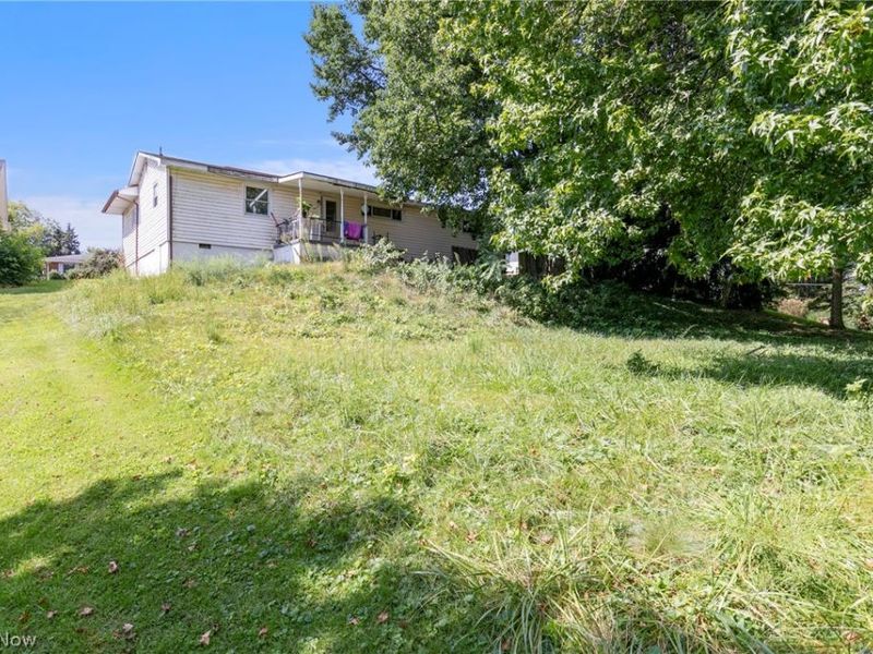 105 Laramie Road, Marietta, OH 45750 Photo 2
