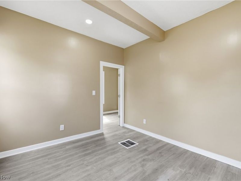 3326 W 61st Street, Cleveland, OH 44102 Photo 10