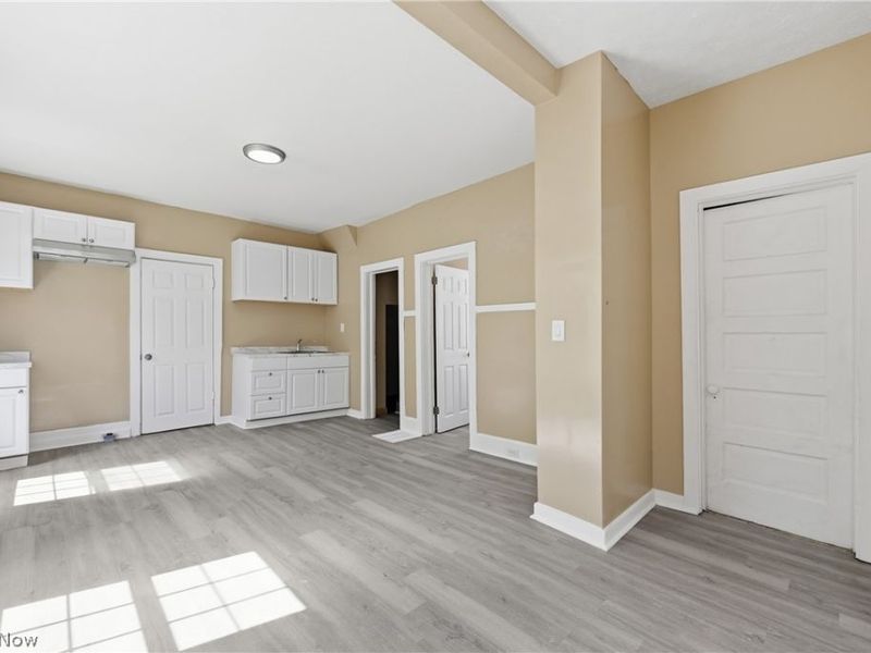3326 W 61st Street, Cleveland, OH 44102 Photo 14
