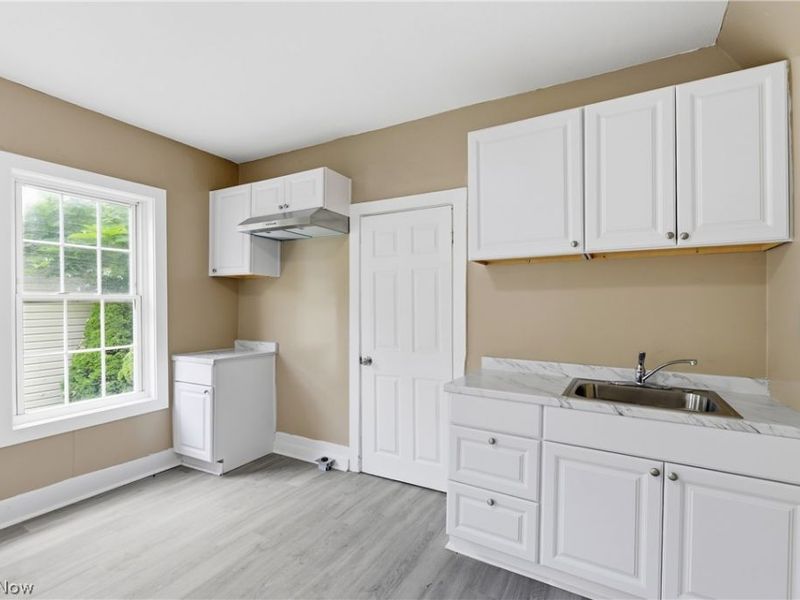 3326 W 61st Street, Cleveland, OH 44102 Photo 17