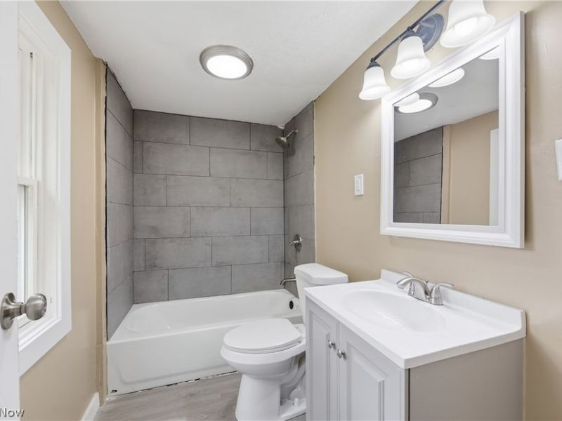 3326 W 61st Street, Cleveland, OH 44102 Photo 20
