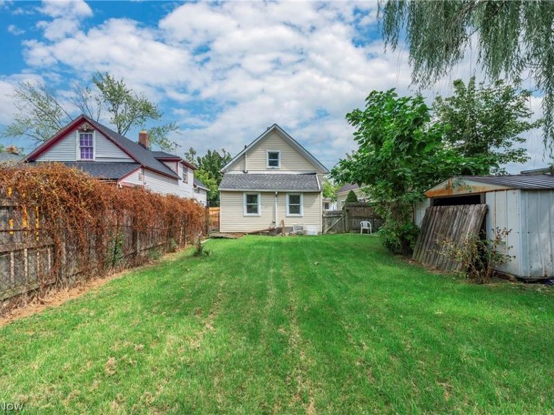 3326 W 61st Street, Cleveland, OH 44102 Photo 5