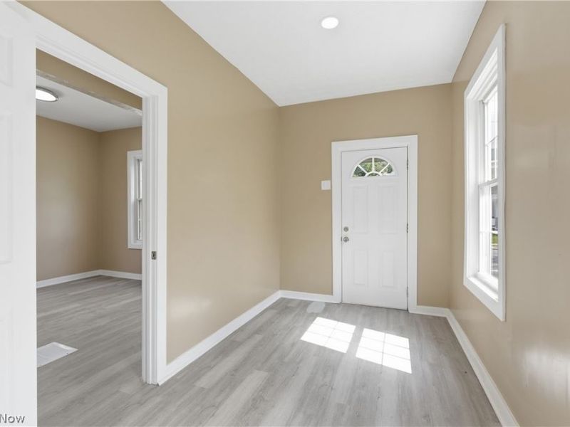 3326 W 61st Street, Cleveland, OH 44102 Photo 7