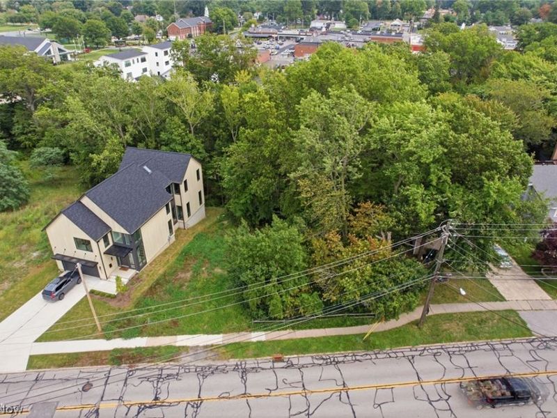 483 Cahoon Road, Bay Village, OH 44140 Photo 1