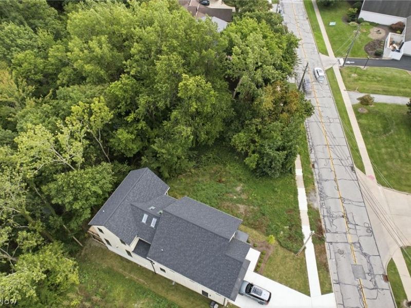 483 Cahoon Road, Bay Village, OH 44140 Photo 13