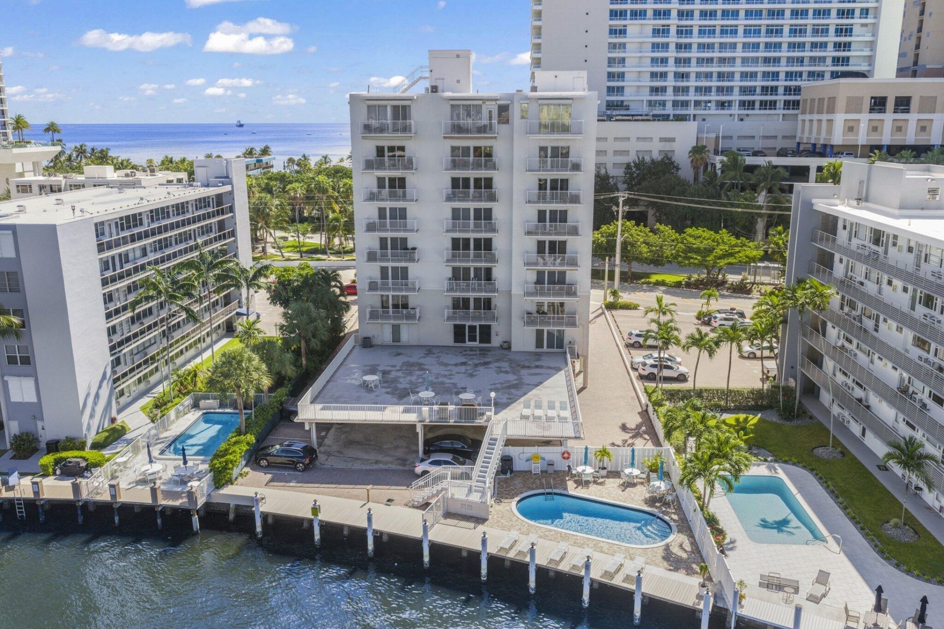95 N Birch Road, Unit 704, Fort Lauderdale, FL 33304 Photo