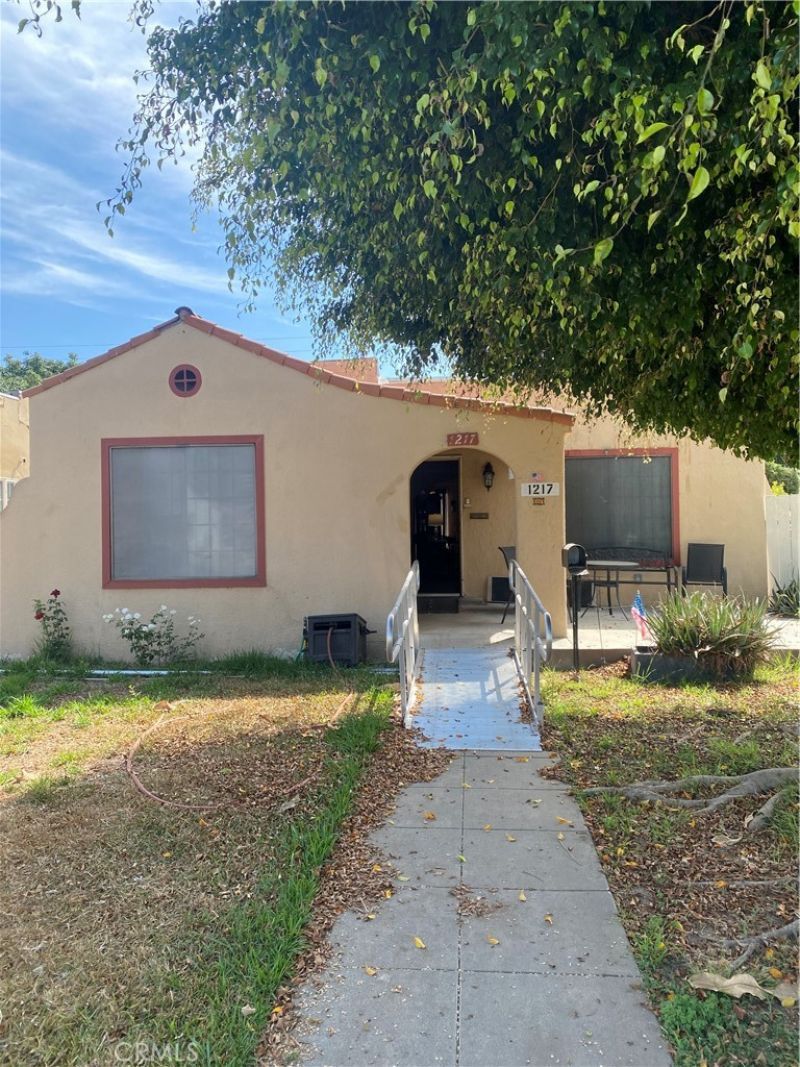 1217 S Van Ness, Santa Ana, CA 92707 Main Photo