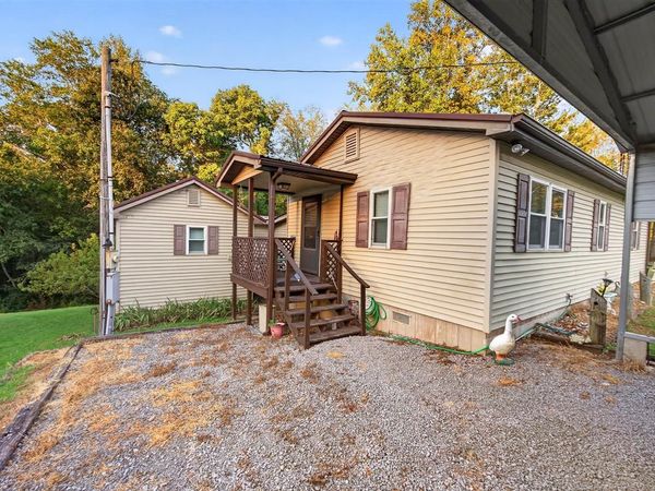 210 Dreamaway Circle , Scottsville, KY 42164