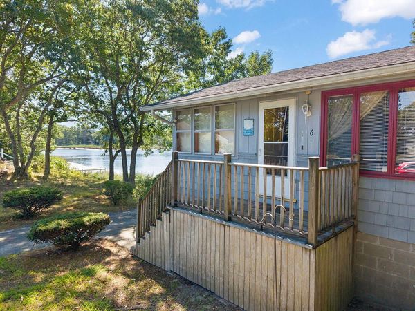 6 Sandpiper Terrace , Wareham, MA 02571