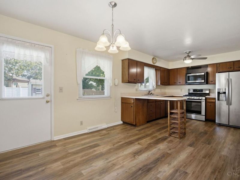 1224 Cadillac Drive, Hamilton, OH 45013 Photo 9