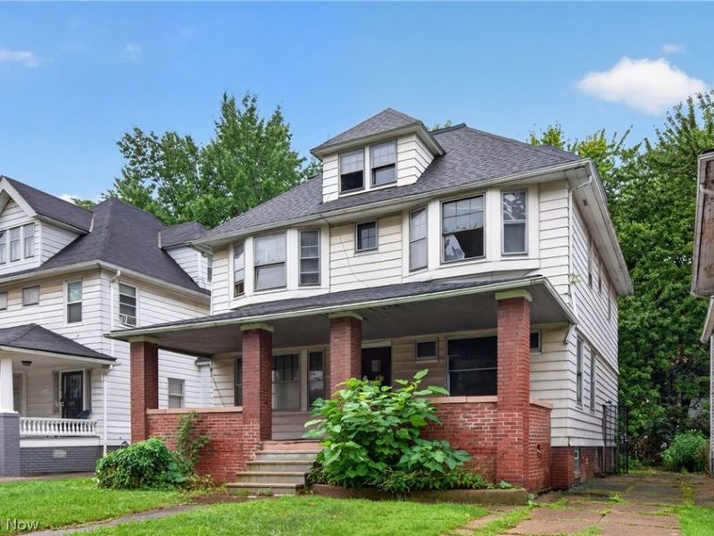 1254 Carlyon Road, East Cleveland, OH 44112 Photo 2