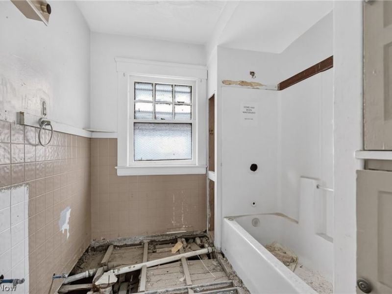 1254 Carlyon Road, East Cleveland, OH 44112 Photo 22