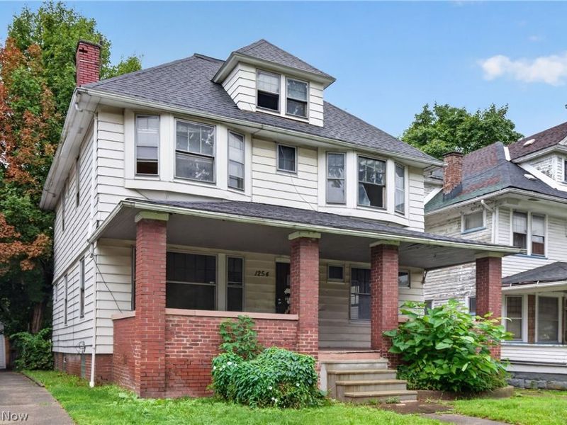 1254 Carlyon Road, East Cleveland, OH 44112 Photo 3