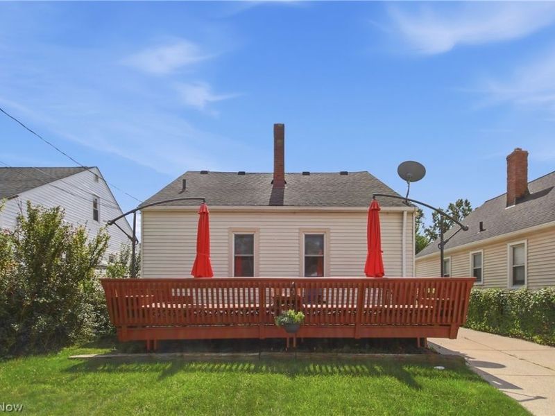 8102 Essen Avenue, Parma, OH 44129 Photo 43