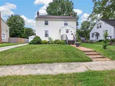 46 N Cross Street, Columbiana, OH 44408