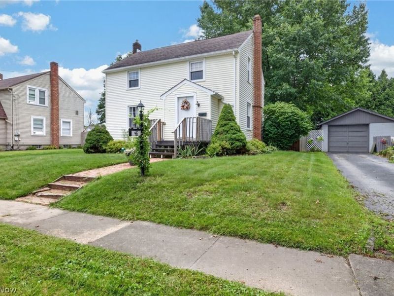 46 N Cross Street, Columbiana, OH 44408 Photo 2