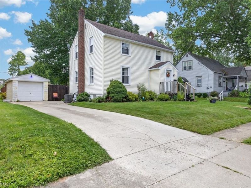 46 N Cross Street, Columbiana, OH 44408 Photo 3