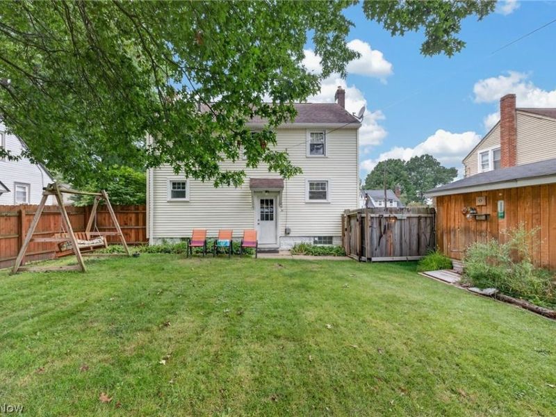 46 N Cross Street, Columbiana, OH 44408 Photo 6