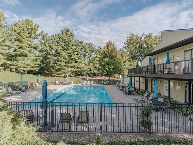 1772 Brookwood Drive, Akron, OH 44313 Photo 40
