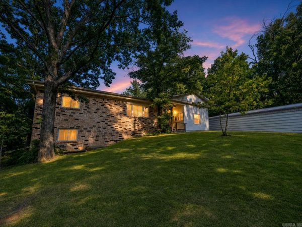 134 STONEHURST Road, Hot Springs, AR 71913
