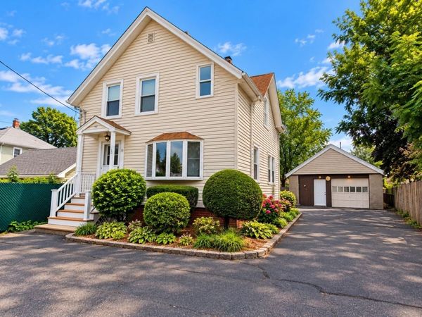 13 Fremont Place, Lynn, MA 01902