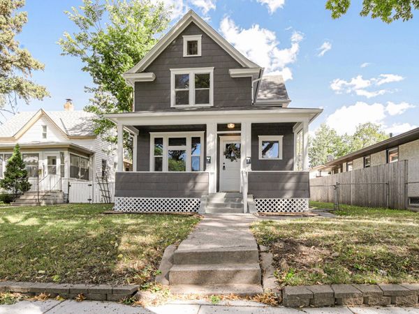 1232 Albemarle Street , Saint Paul, MN 55117