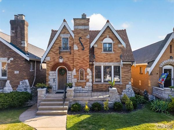 5632 Walsh Street, St Louis, MO 63109
