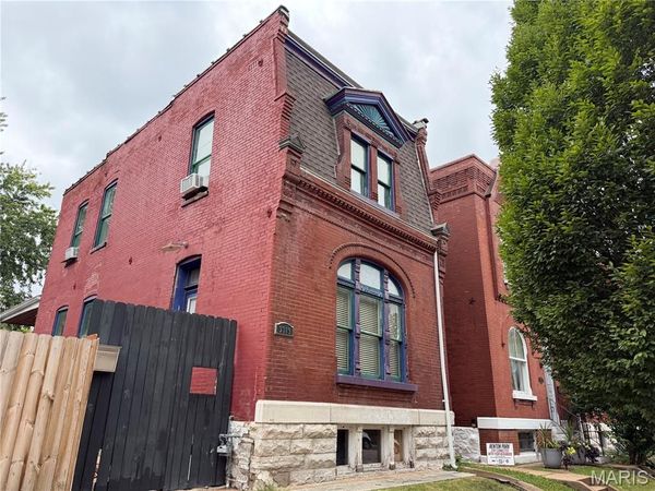 3319 Wisconsin Avenue , St Louis, MO 63118