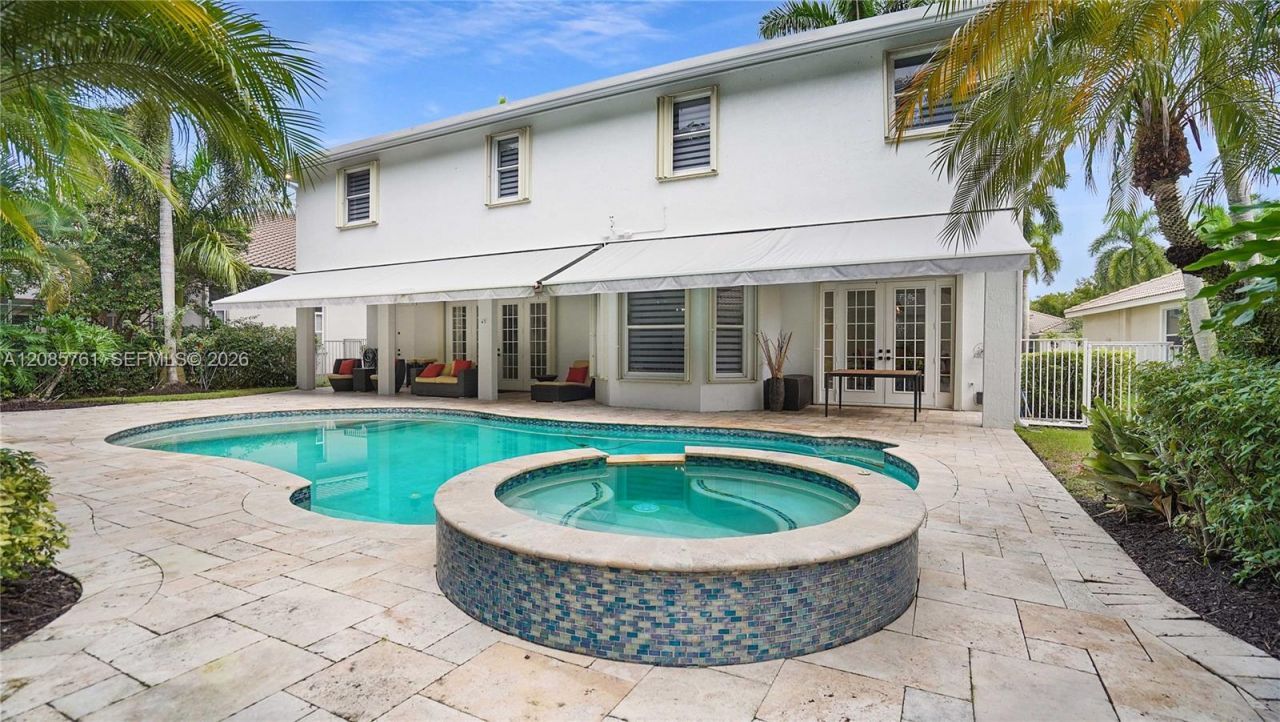 1606 Victoria Pointe Cir, Weston, FL 33327 Photo