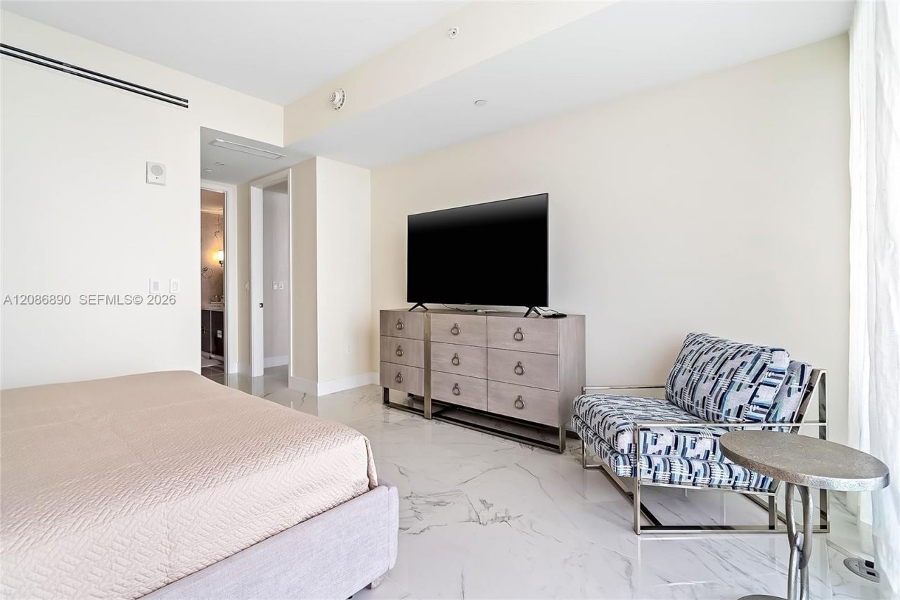 15701 Collins Ave, Unit 4603, Sunny Isles Beach, FL 33160 Photo