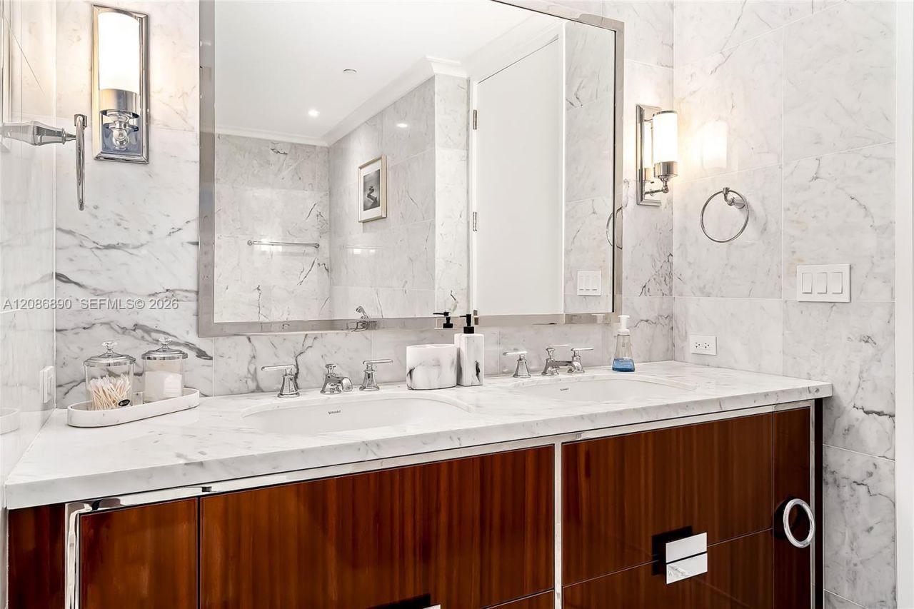 15701 Collins Ave, Unit 4603, Sunny Isles Beach, FL 33160 Photo