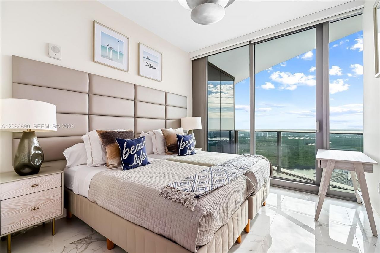 15701 Collins Ave, Unit 4603, Sunny Isles Beach, FL 33160 Photo