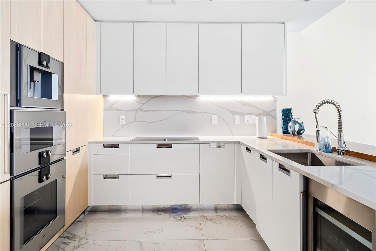 15701 Collins Ave, Unit 4603, Sunny Isles Beach, FL 33160 Photo