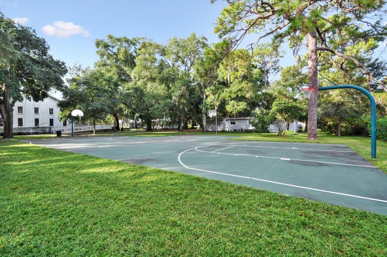 618 Ridgewood Drive, Windermere, FL 34786 Photo
