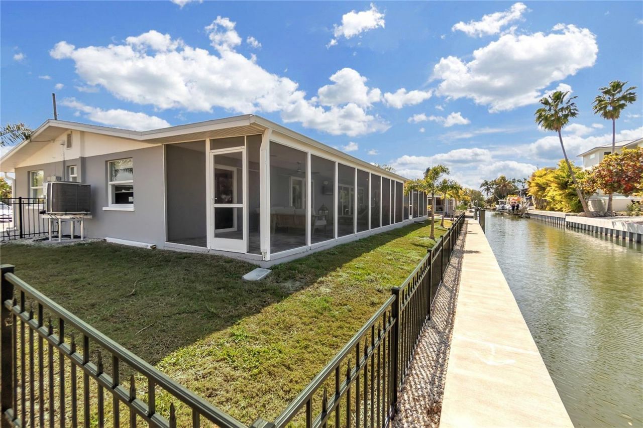 765 Saint Judes Drive N, Longboat Key, FL 34228 Photo