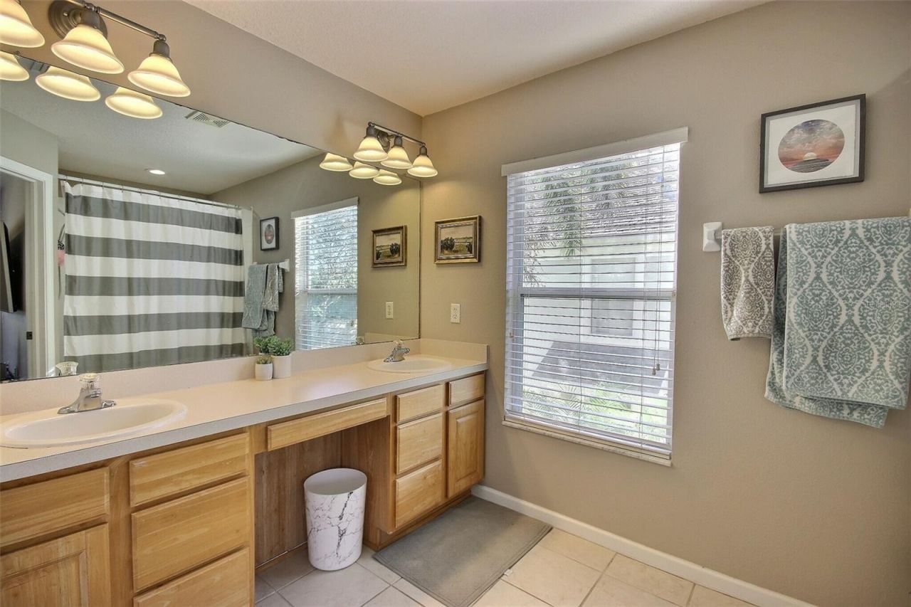 8238 72nd St E, Bradenton, FL 34201 Photo