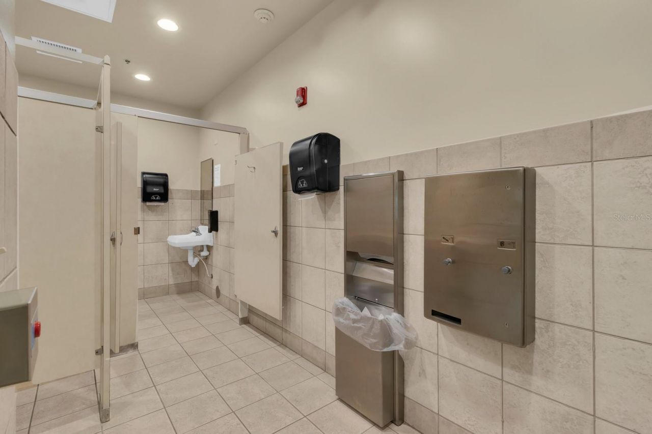 1201 E Oak Street, Kissimmee, FL 34744 Photo