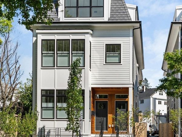 327 Alewife Brook Pkwy, Unit B, Somerville, MA 02144