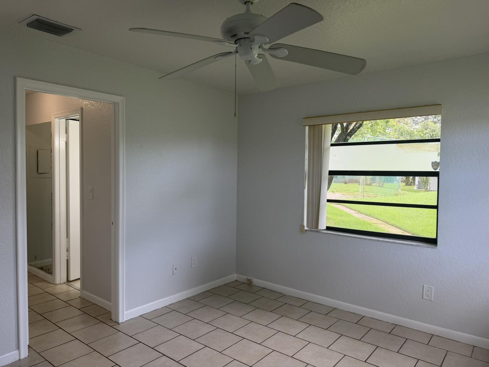 4814 Paulie Court, West Palm Beach, FL 33415 Photo