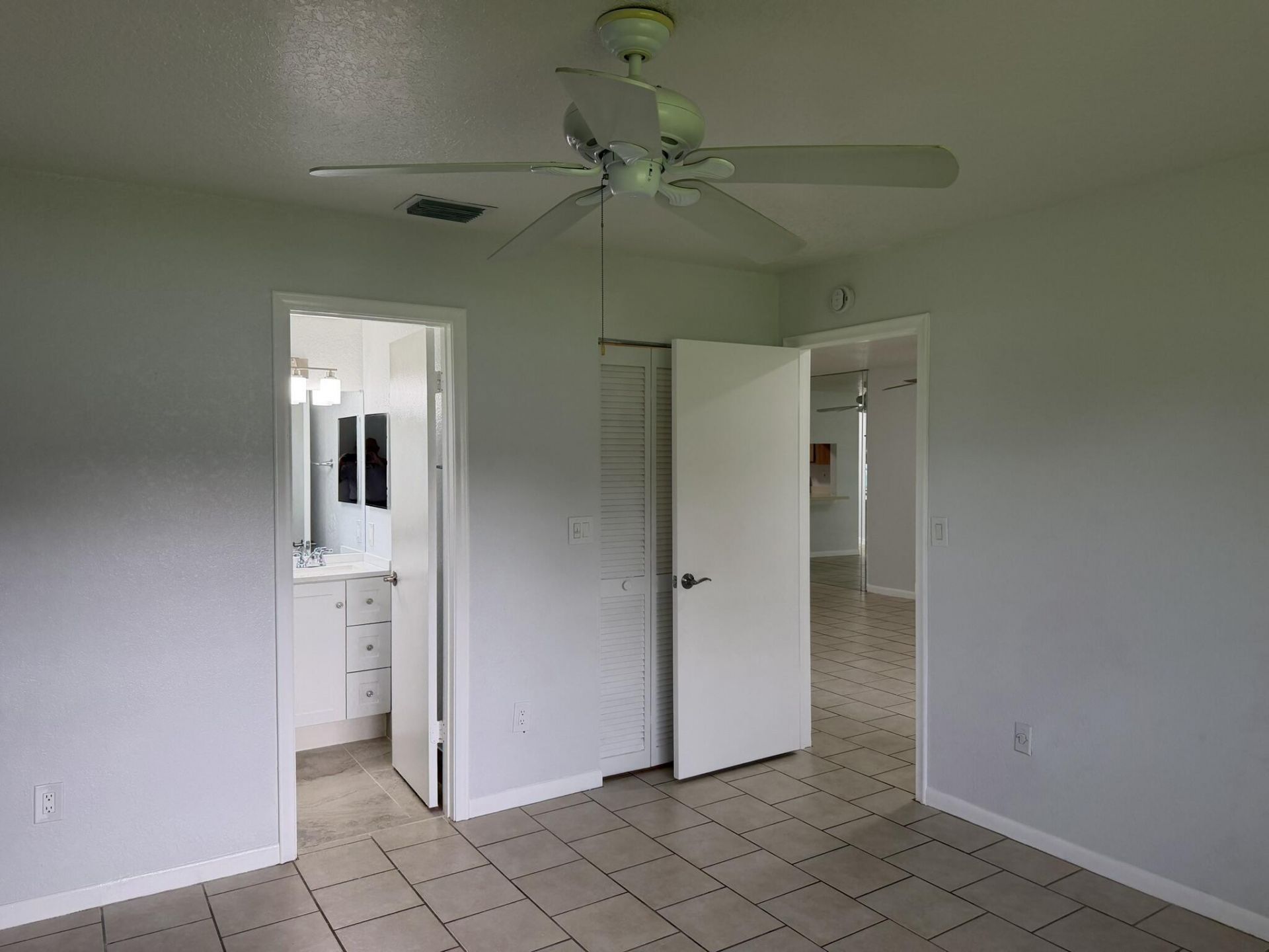 4814 Paulie Court, West Palm Beach, FL 33415 Photo